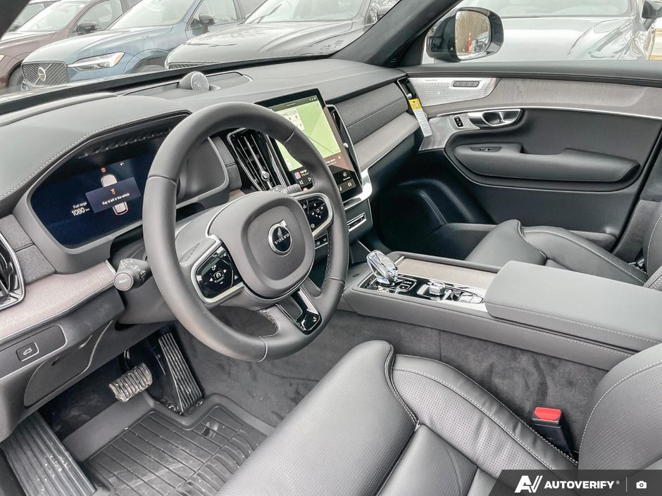 2026 Volvo XC90 Ultra Dark Theme-13