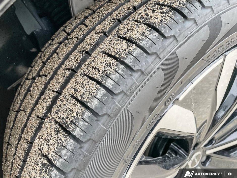 2026 Volvo XC90 Ultra Dark Theme-10