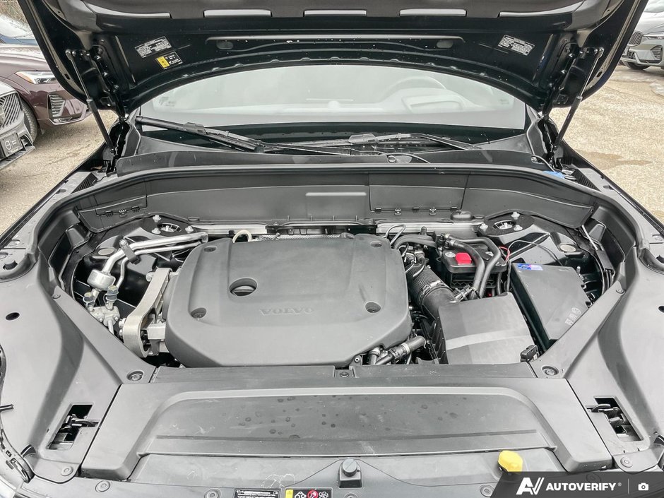 2026 Volvo XC90 Ultra Dark Theme-7