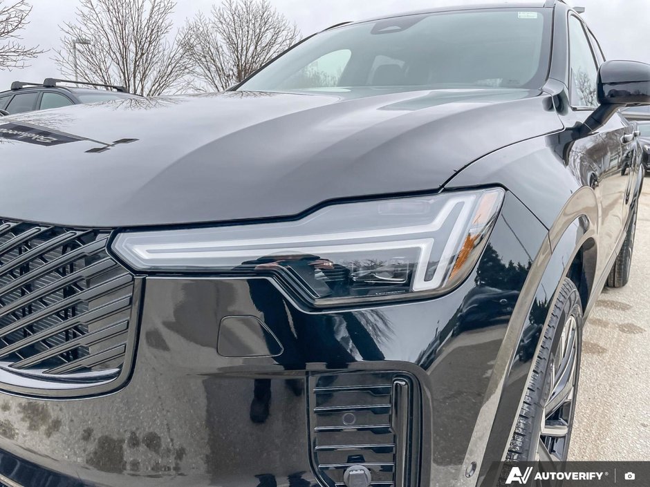 2026 Volvo XC90 Ultra Dark Theme-11