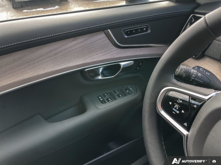 2026 Volvo XC90 Core Bright Theme-16