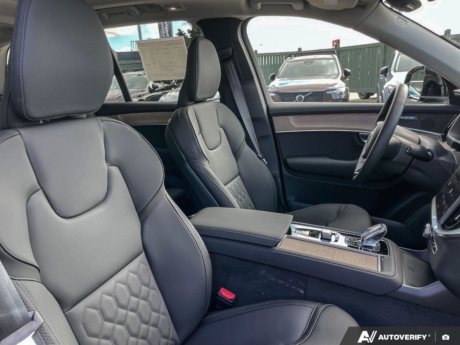 2026 Volvo XC90 Core Bright Theme-21