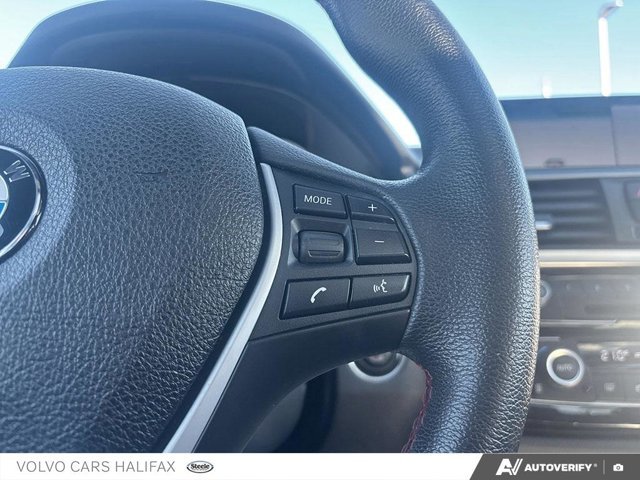 2018 BMW 3 Series 330i xDrive-15