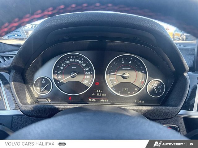 2018 BMW 3 Series 330i xDrive-14