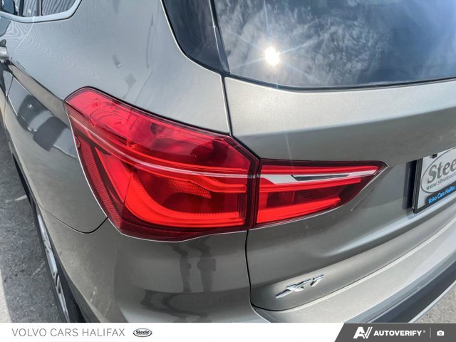2019 BMW X1 xDrive28i-9