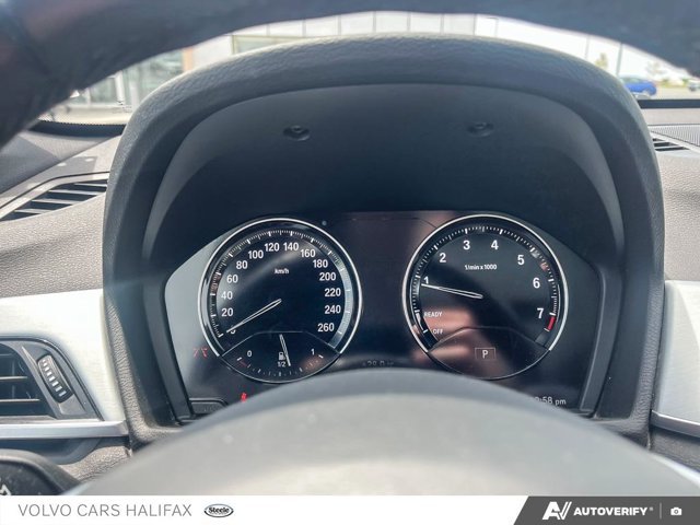 2019 BMW X1 xDrive28i-13