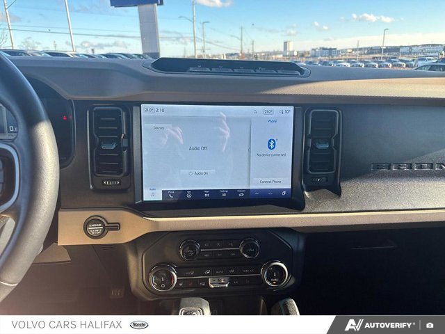 2022 Ford Bronco Wildtrak-18