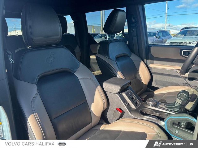 2022 Ford Bronco Wildtrak-21