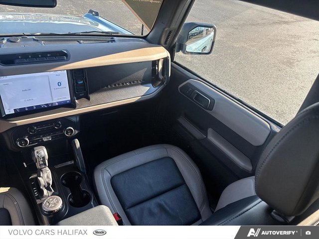 2022 Ford Bronco Wildtrak-24