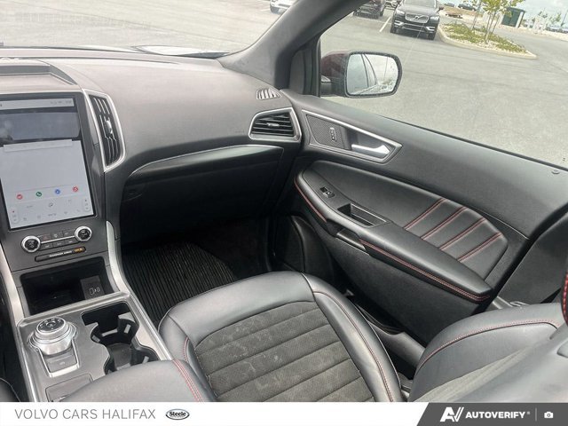2024 Ford Edge ST Line-23
