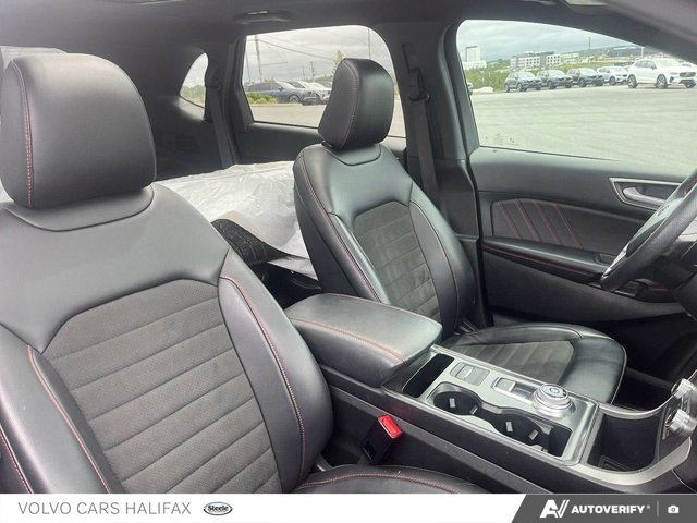 2024 Ford Edge ST Line-20