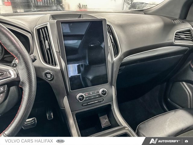 Ford Edge ST Line 2024-17