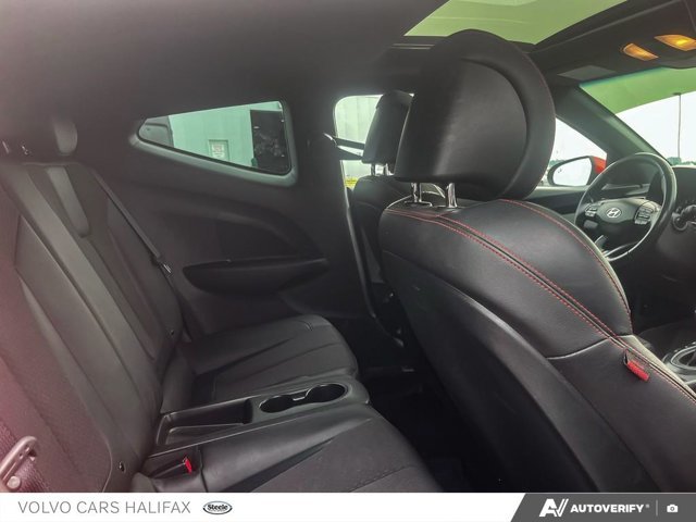 2019 Hyundai Veloster Turbo-21