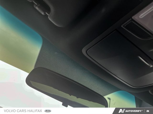 2019 Hyundai Veloster Turbo-19