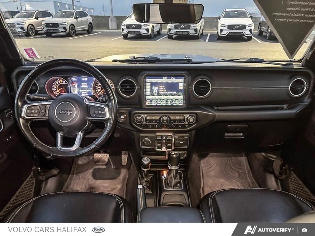 Jeep Wrangler Unlimited Sahara 2021-23