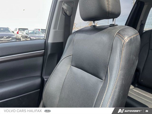 2015 Toyota Highlander Limited-19