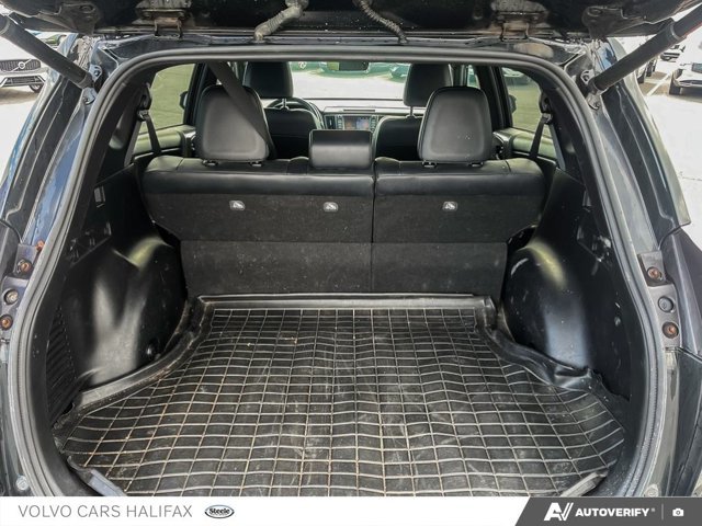 2016 Toyota RAV4 SE-10