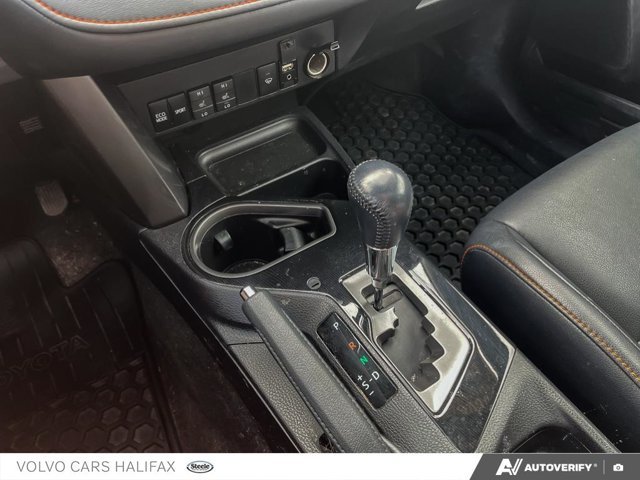2016 Toyota RAV4 SE-16