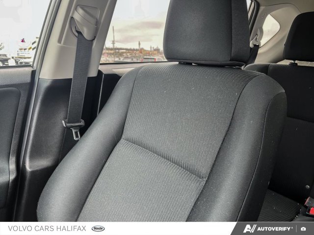 2018 Toyota RAV4 LE-17