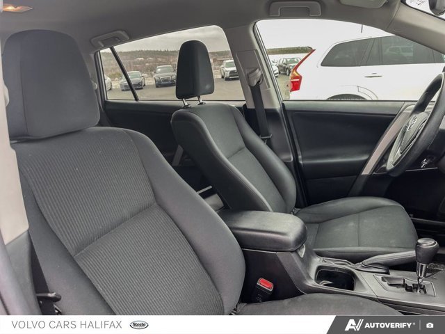 2018 Toyota RAV4 LE-19