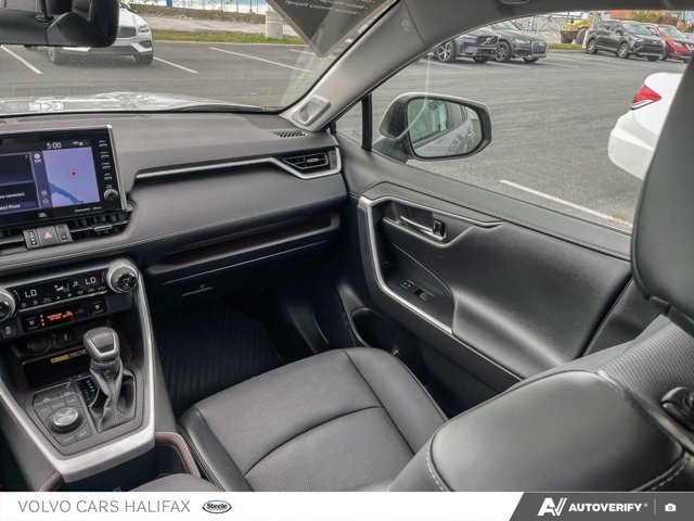 Toyota RAV4 Limited 2022-22