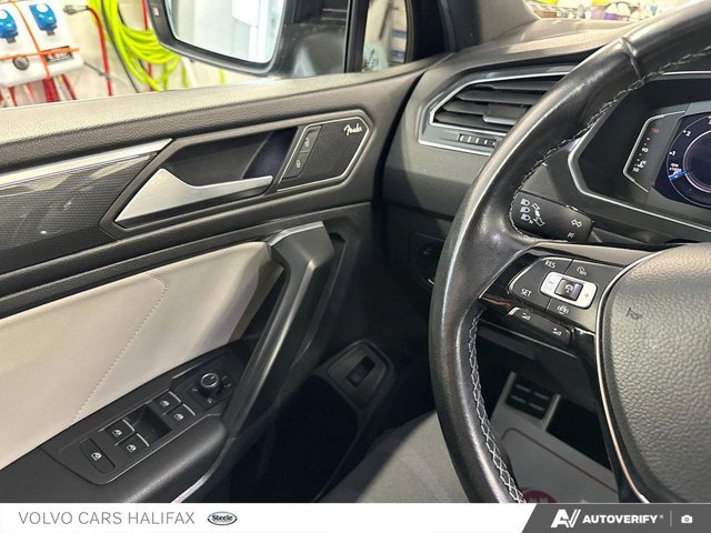 2021 Volkswagen Tiguan Highline-16