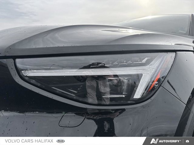 2025 Volvo EC40 Ultra Black Edition-9