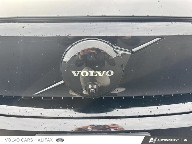 2025 Volvo EC40 Ultra Black Edition-8