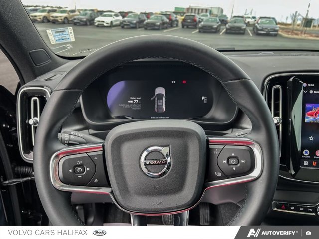 Volvo EC40 Ultra Black Edition 2025-12