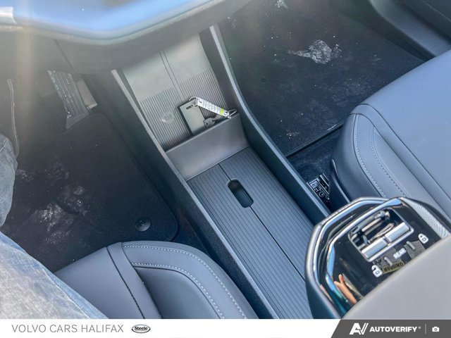 Volvo EX30 Plus 2025-14