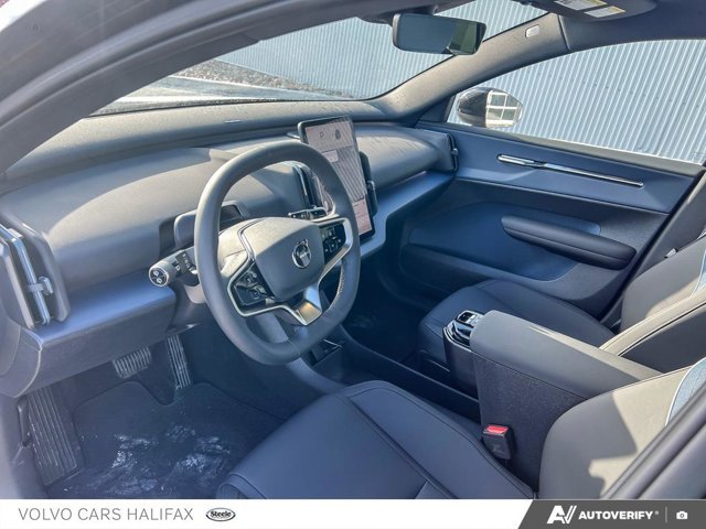 Volvo EX30 Plus 2025-10