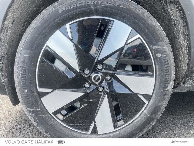 2025 Volvo EX40 Plus-5