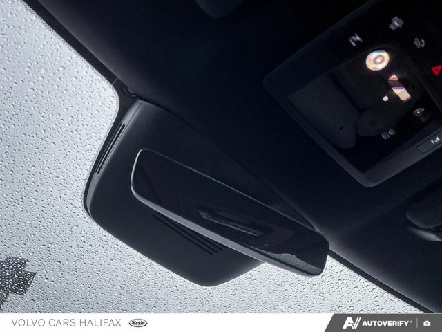 Volvo EX90 Ultra 2025-15