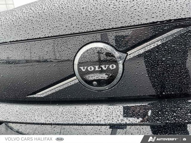 Volvo EX90 Ultra 2025-8