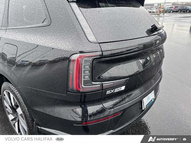 Volvo EX90 Ultra 2025-9