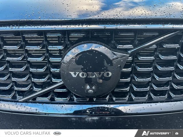 Volvo S60 Plug-In Hybrid Ultra Black Edition 2025-8