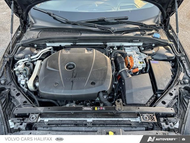 Volvo S60 Plug-In Hybrid Ultra Black Edition 2025-9