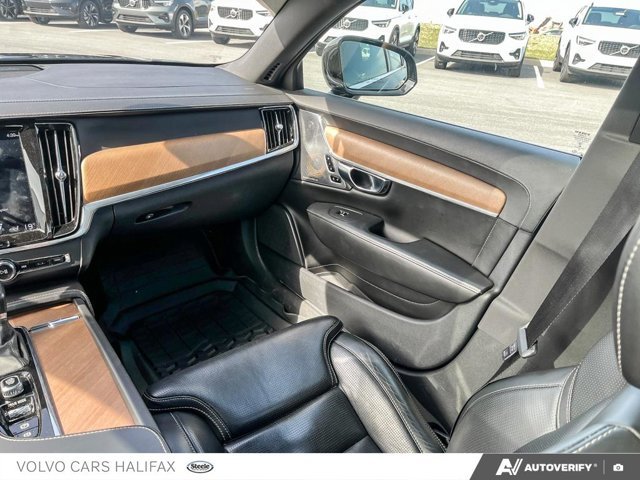 2019 Volvo S90 Inscription-23