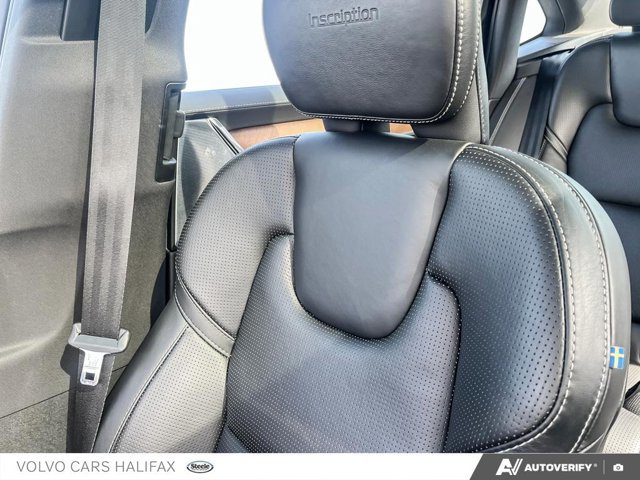 2019 Volvo S90 Inscription-18