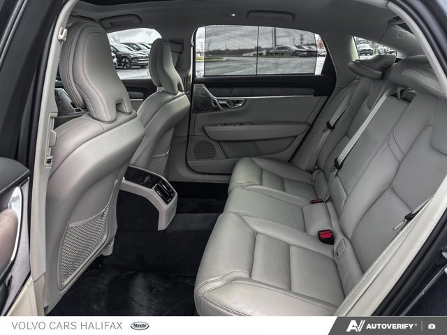 2023 Volvo S90 Ultimate Bright Theme-22