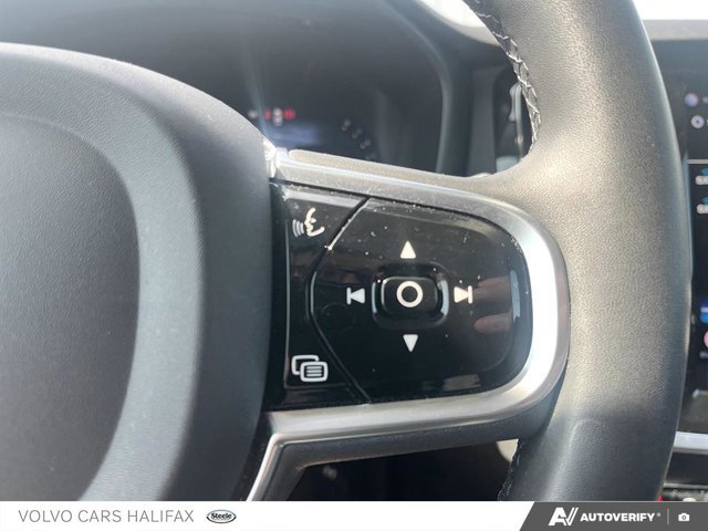2023 Volvo V60 Cross Country Plus-13