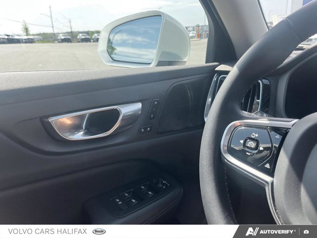 2023 Volvo V60 Cross Country Plus-14