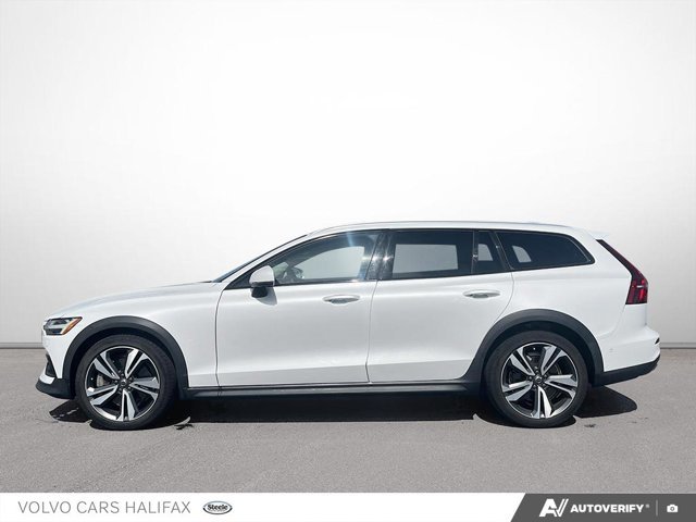 2023 Volvo V60 Cross Country Plus-2