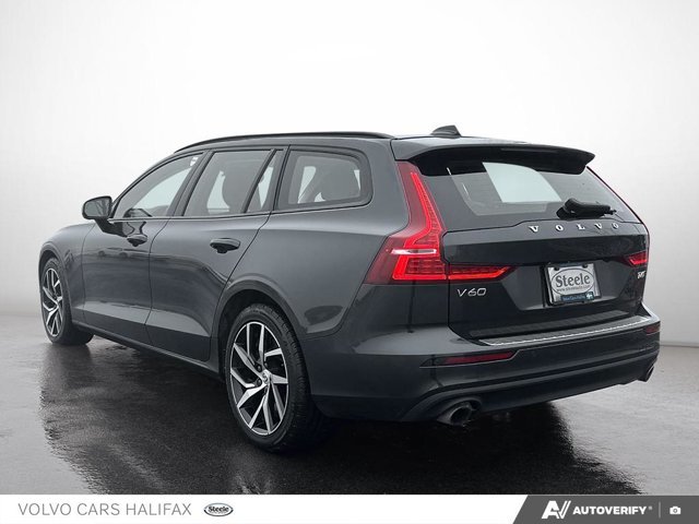 Volvo V60 Momentum 2020-3