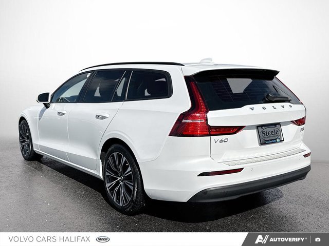 2023 Volvo V60 Core-3