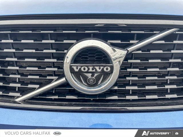 2021 Volvo XC40 R-Design-8