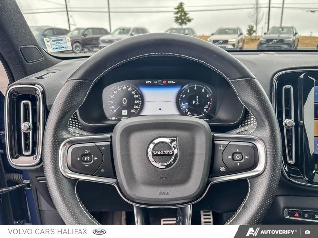 2021 Volvo XC40 R-Design-13