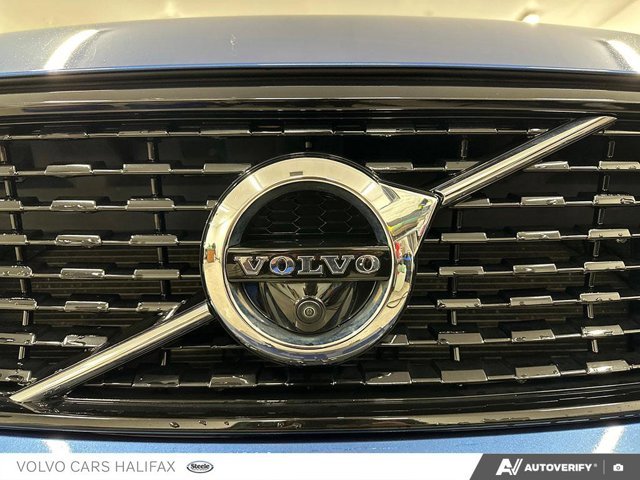 2021 Volvo XC40 R-Design-8