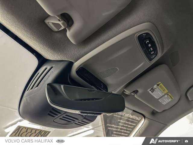 Volvo XC40 Momentum 2021-20