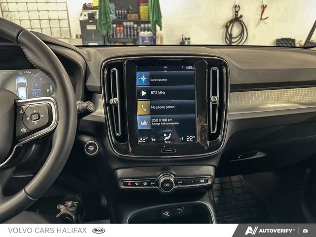 Volvo XC40 Momentum 2021-18